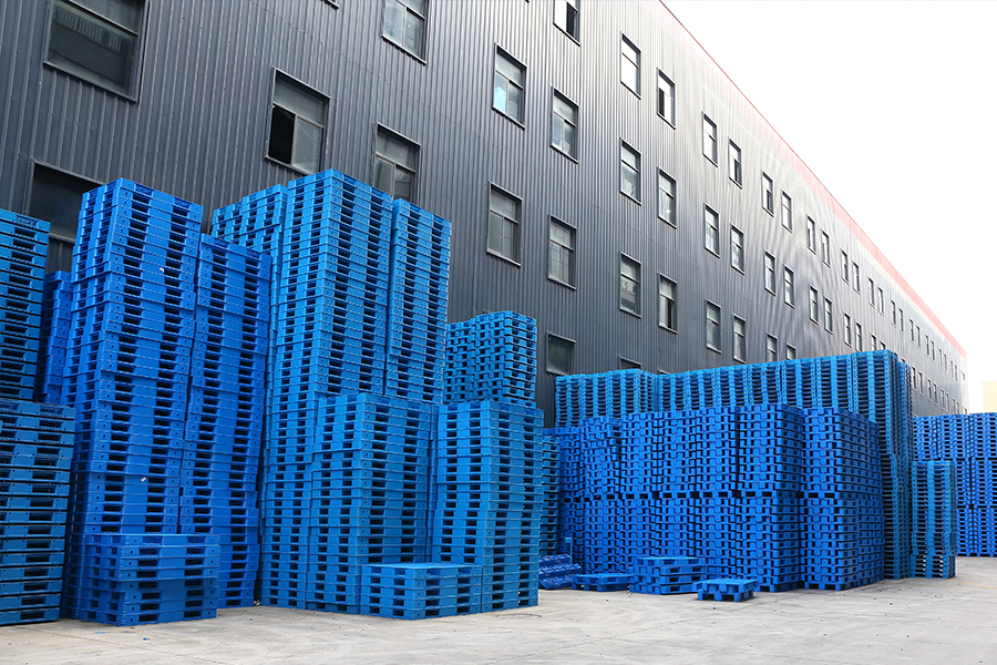 Replacing wooden pallets with plastic pallets is the trend of the times